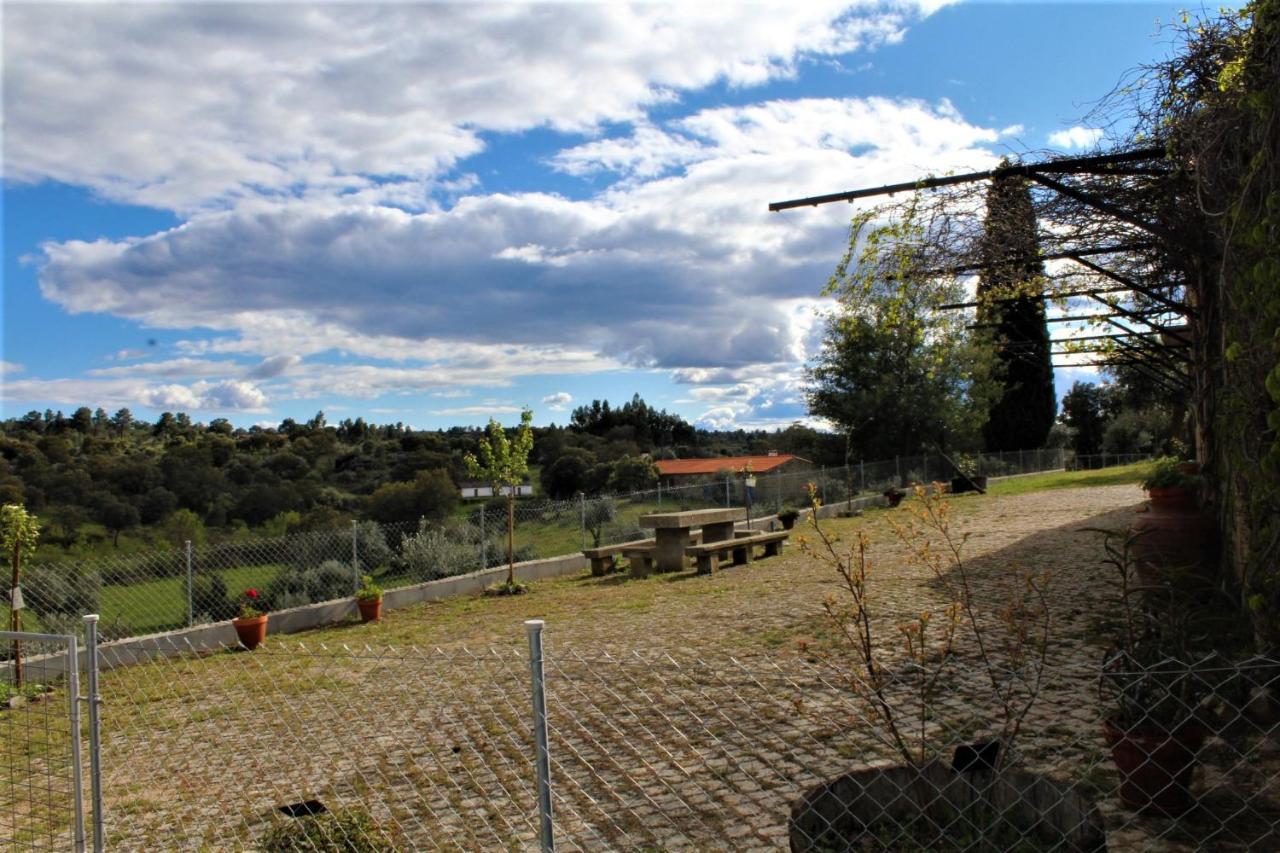 Penzion Monte Da Fonte Santa De Sao Luis Castelo Branco  Exteriér fotografie